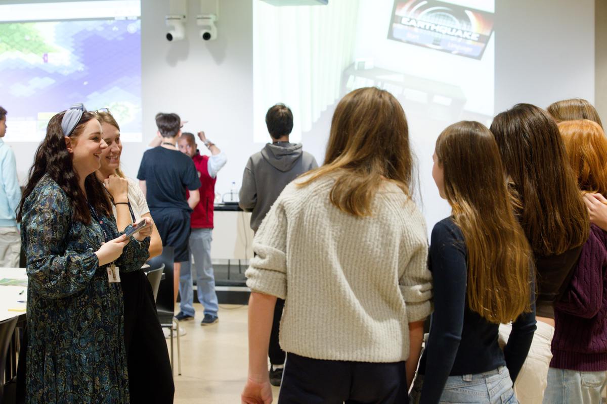 Teachers and students join the activites.
