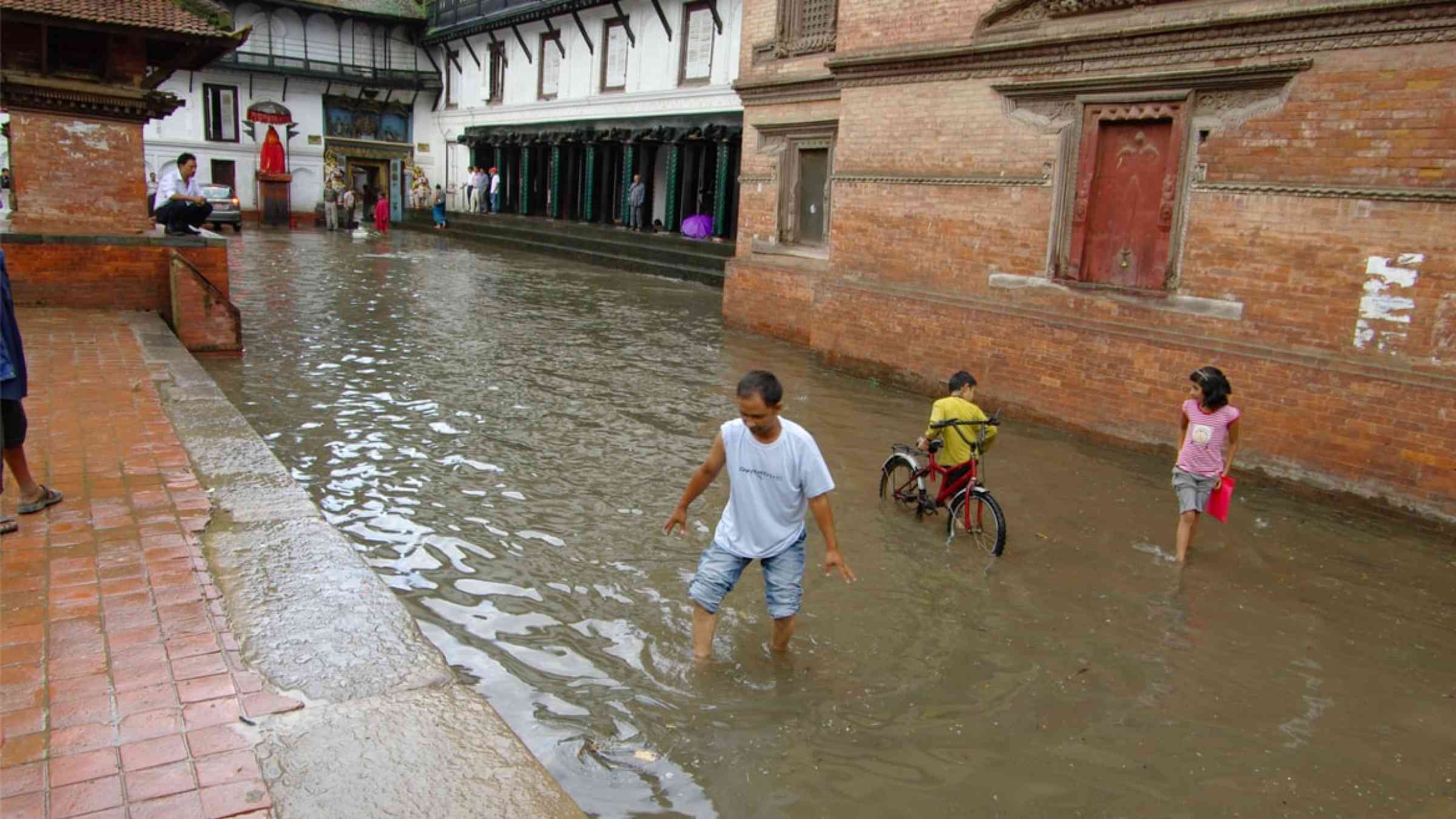 Kathmandu main square flooded with water after heavy monsoon rain (2012)